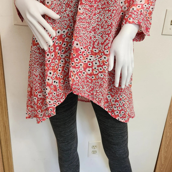 Pink and white Caffè Marrakech 3/4 sleeve blouse size medium - Picture 4 of 11